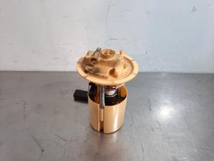 Gebruikte Tank element Pomp Alfa Romeo 159 (939AX) 1.9 JTDm Prijs € 145,20 Inclusief btw aangeboden door Autohandel Didier