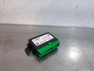 Gebruikte PDC Sensor Peugeot 308 (L3/L8/LB/LH/LP) 1.6 HDi Prijs € 54,45 Inclusief btw aangeboden door Autohandel Didier