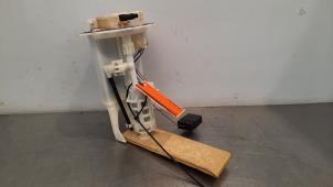 Gebruikte Tank element Pomp Toyota Yaris III (P13) 1.5 16V Dual VVT-iE Prijs € 66,55 Inclusief btw aangeboden door Autohandel Didier