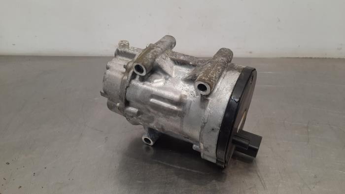 Pompe clim Toyota Corolla