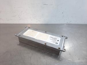 Gebruikte Bluetooth module BMW 7 serie (E65/E66/E67) 730d 24V Prijs € 133,10 Inclusief btw aangeboden door Autohandel Didier