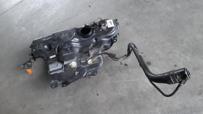 Réservoir de carburant Renault Talisman