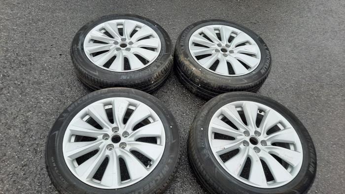 Set of wheels + tyres Opel Grandland X