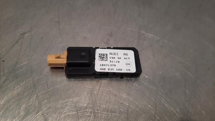 Antenne amplificateur Audi A6