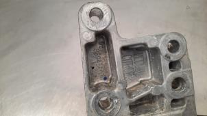 Gebruikte Motorrubber Peugeot 508 SW (8E/8U) 2.0 RXH HYbrid4 16V Prijs € 54,45 Inclusief btw aangeboden door Autohandel Didier