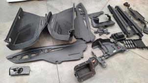 Gebruikte Stijlbekleding A + B + C Audi E-tron (GEN) 55 quattro Prijs € 399,30 Inclusief btw aangeboden door Autohandel Didier