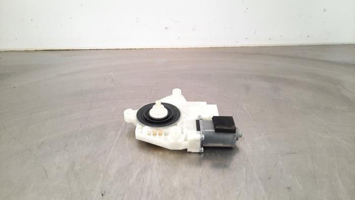 Moteur de vitre portière Volkswagen Passat