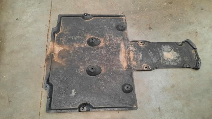 Plaque de protection moteur Porsche Boxster