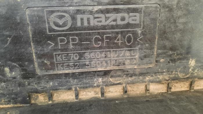 Accubak van een Mazda CX-5 (KE,GH) 2.2 Skyactiv D 175 16V 4WD 2013