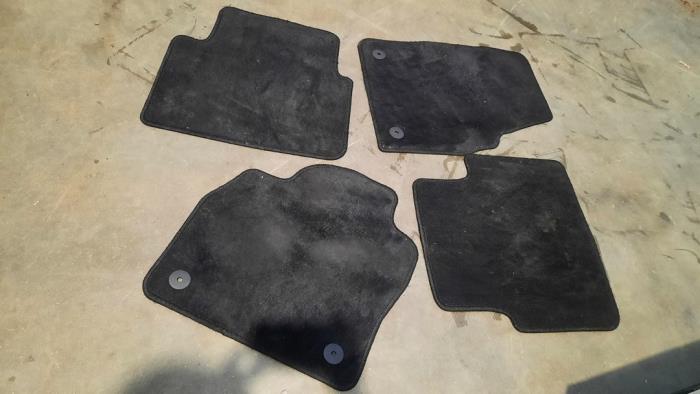 Kit tapis Skoda Kamiq