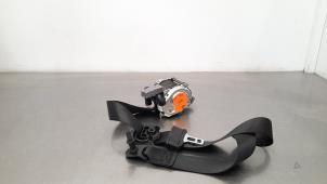 Gebruikte Veiligheidsgordel rechts-voor Mercedes GLB (247.6) 1.3 GLB-200 Turbo 16V Prijs € 163,35 Inclusief btw aangeboden door Autohandel Didier