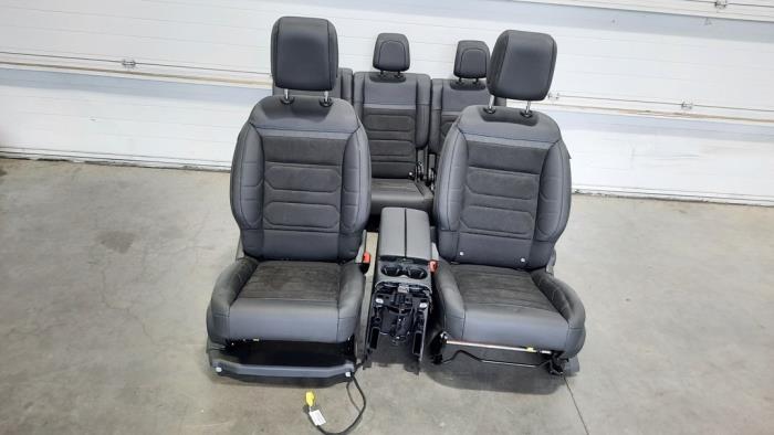 Set of upholstery (complete) Citroen C5 Aircross