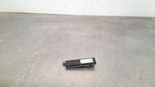 Gebruikte Antenne Versterker Mercedes GLB (247.6) 1.3 GLB-200 Turbo 16V Prijs € 36,30 Inclusief btw aangeboden door Autohandel Didier