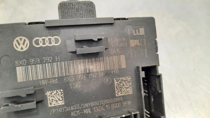 Module verrouillage central des portes Audi Q3