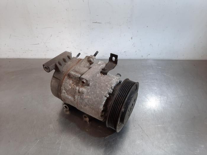 Air conditioning pump Kia Sportage