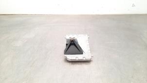 Gebruikte Camera voorzijde Mercedes C (W205) C-220 2.2 CDI BlueTEC, C-220 d 16V Prijs € 266,20 Inclusief btw aangeboden door Autohandel Didier