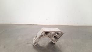 Gebruikte Frontdeel steun Mercedes C (W205) C-220 2.2 CDI BlueTEC, C-220 d 16V Prijs € 36,30 Inclusief btw aangeboden door Autohandel Didier