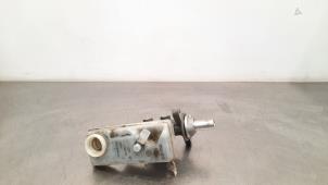 Gebruikte Hoofdremcilinder Renault Kangoo Express (FW) ZE Prijs € 54,45 Inclusief btw aangeboden door Autohandel Didier