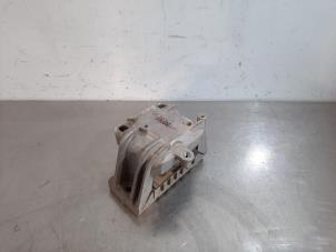 Gebruikte Motorsteun Volkswagen Beetle (16AB) 1.2 TSI Prijs € 30,25 Inclusief btw aangeboden door Autohandel Didier