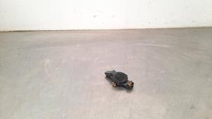 Gebruikte Regensensor Renault Megane E-Tech (RCB) 60 kWh Prijs € 66,55 Inclusief btw aangeboden door Autohandel Didier