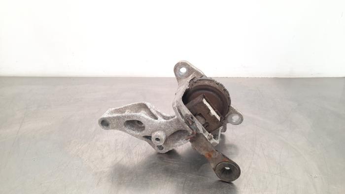 Engine mount Opel Vivaro