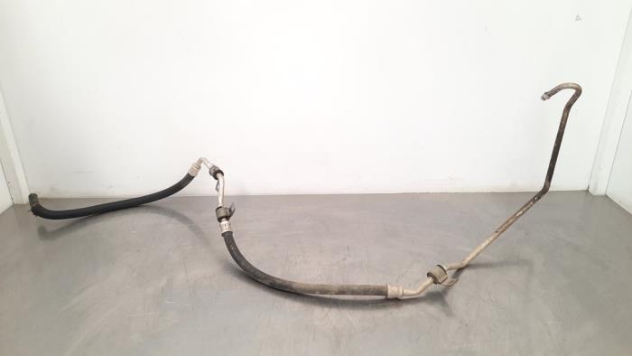 Power steering line Opel Vivaro