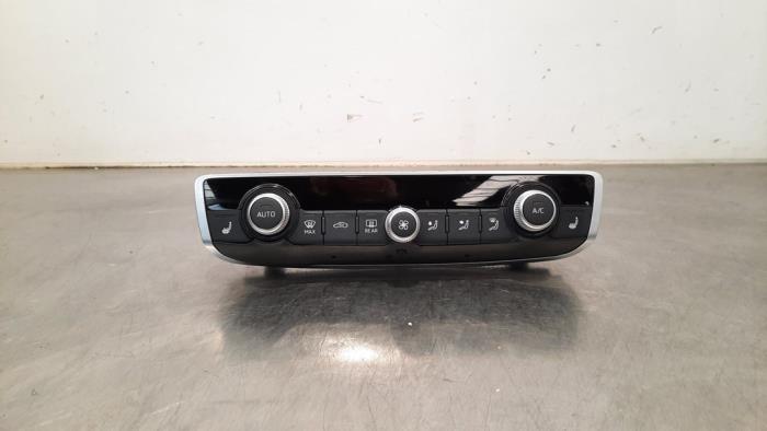 Air conditioning control panel Audi Q2