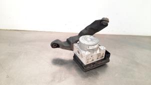 Gebruikte ABS Pomp BMW 2 serie Gran Tourer (F46) 218d 2.0 TwinPower Turbo 16V Prijs € 133,10 Inclusief btw aangeboden door Autohandel Didier