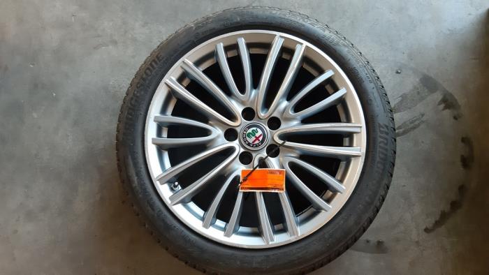 Velg + Band Alfa Romeo Giulia