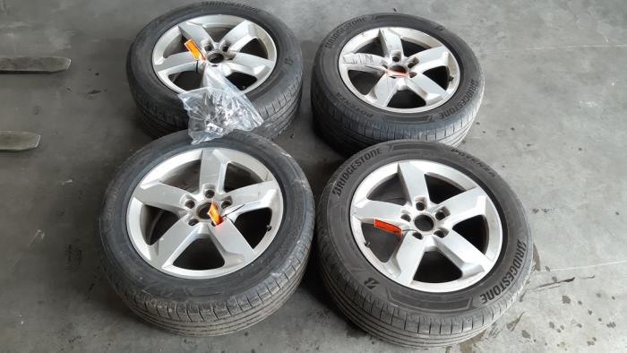 Set of wheels + tyres Audi Q7