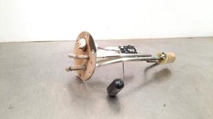 Gebruikte Tank element Pomp Mitsubishi L-200 2.4 Clean Diesel 4WD Prijs € 54,45 Inclusief btw aangeboden door Autohandel Didier