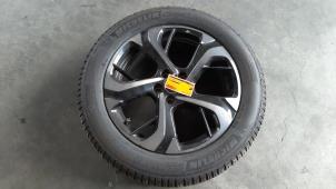 Gebruikte Velg + Band DS Automobiles DS 7 Crossback 2.0 BlueHDi 180 Prijs € 199,65 Inclusief btw aangeboden door Autohandel Didier