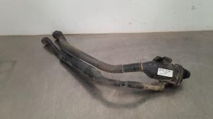 Gebruikte Vulpijp ad-blue tank Skoda Kodiaq 2.0 TDI 150 16V 4x4 Prijs € 66,55 Inclusief btw aangeboden door Autohandel Didier