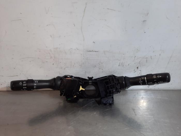 Steering column stalk Toyota Avensis