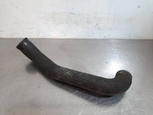 Gebruikte Intercooler Slang Toyota Avensis Wagon (T27) 1.6 16V D-4D Prijs € 30,25 Inclusief btw aangeboden door Autohandel Didier