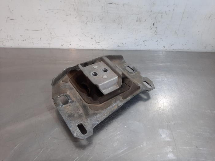 Engine mount