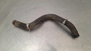 Gebruikte Koelwaterslang Kia Stonic (YB) 1.0i T-GDi 12V Prijs € 24,20 Inclusief btw aangeboden door Autohandel Didier