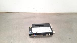 Gebruikte Communicatie module Landrover Defender II 110 3.0 D200 MHEV Prijs € 332,75 Inclusief btw aangeboden door Autohandel Didier