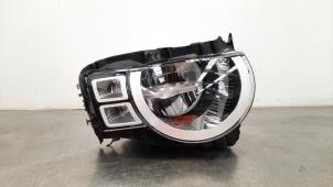 Gebruikte Koplamp rechts Landrover Defender II 110 3.0 D200 MHEV Prijs € 399,30 Inclusief btw aangeboden door Autohandel Didier