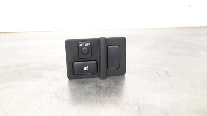 Interruptor tapa de depósito Lexus RX 300