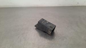 Gebruikte Relais Voorgloei Ford Tourneo Courier (JU2) 1.5 TDCi 95 Prijs € 18,15 Inclusief btw aangeboden door Autohandel Didier