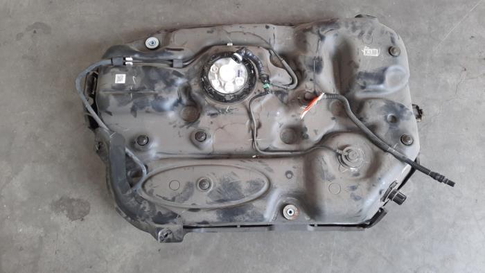 Réservoir de carburant Toyota Rav-4