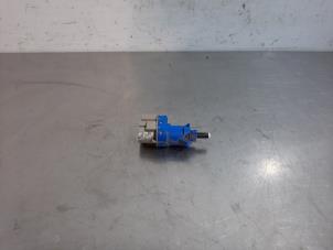 Gebruikte Remlicht Schakelaar Ford Kuga II (DM2) 1.6 EcoBoost 16V Prijs € 18,15 Inclusief btw aangeboden door Autohandel Didier