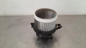 Gebruikte Kachel Ventilatiemotor Citroen Grand C4 Spacetourer (3A) 1.5 Blue HDi 130 16V Prijs € 96,80 Inclusief btw aangeboden door Autohandel Didier