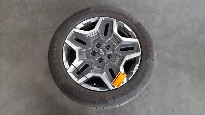 Velg + Band Hyundai Grand Santa Fe