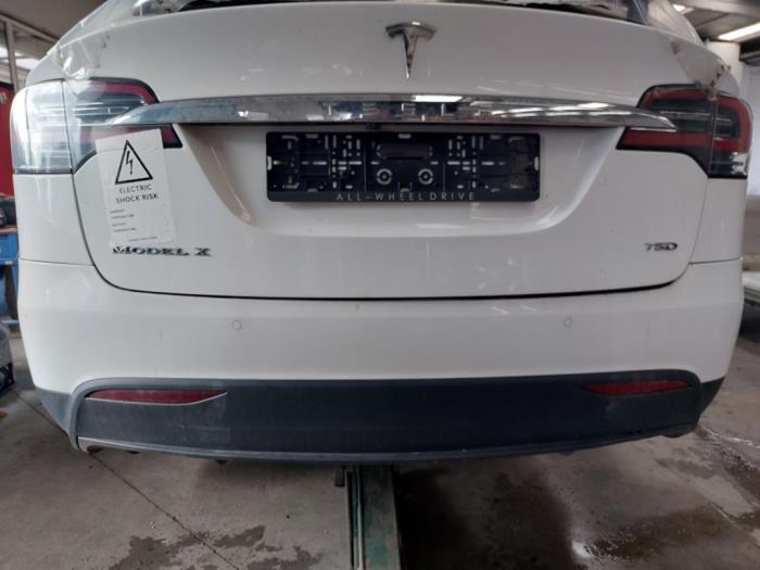 Achterbumper Tesla Model X