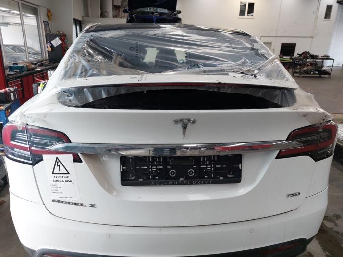 Achterklep Tesla Model X