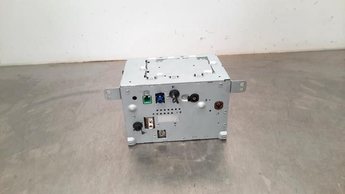 Radio module van een Volvo V90 II (PW) 2.0 D3 16V 2020