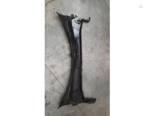 Gebruikte Paravan Volvo V90 II (PW) 2.0 D3 16V Prijs € 66,55 Inclusief btw aangeboden door Autohandel Didier