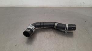 Gebruikte Koelwaterslang Mercedes A-Klasse AMG (177.0) 2.0 A-35 AMG Turbo 16V 4Matic Prijs € 24,20 Inclusief btw aangeboden door Autohandel Didier